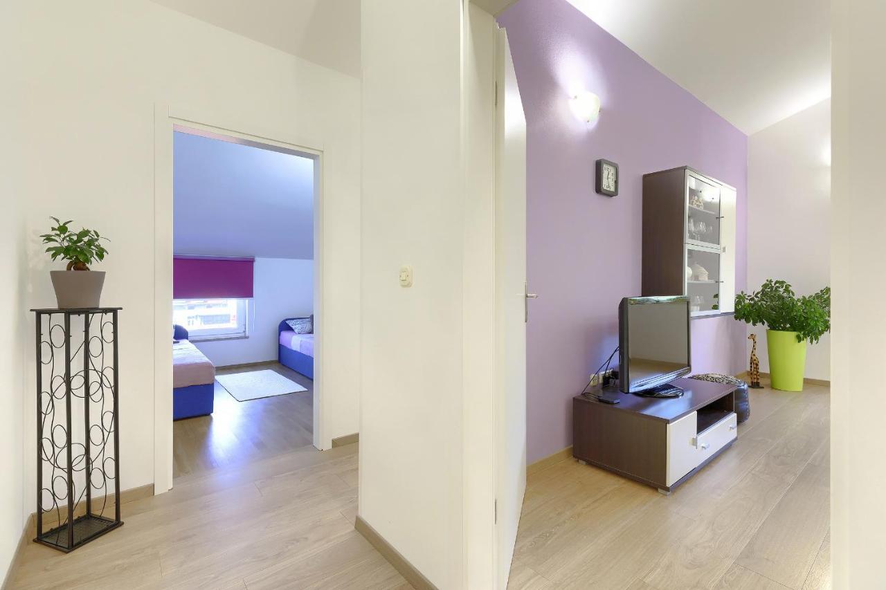 Homestay Pula Zewnętrze zdjęcie