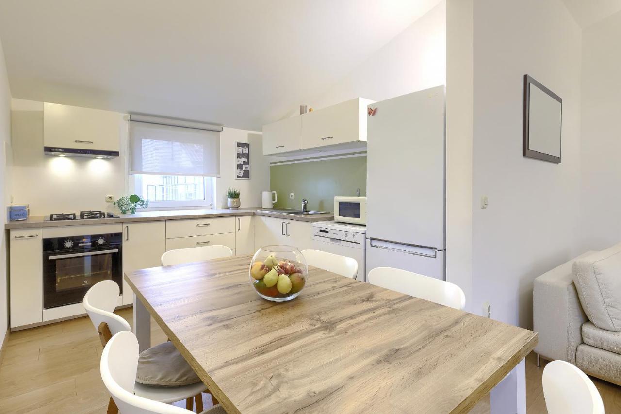 Homestay Pula Zewnętrze zdjęcie