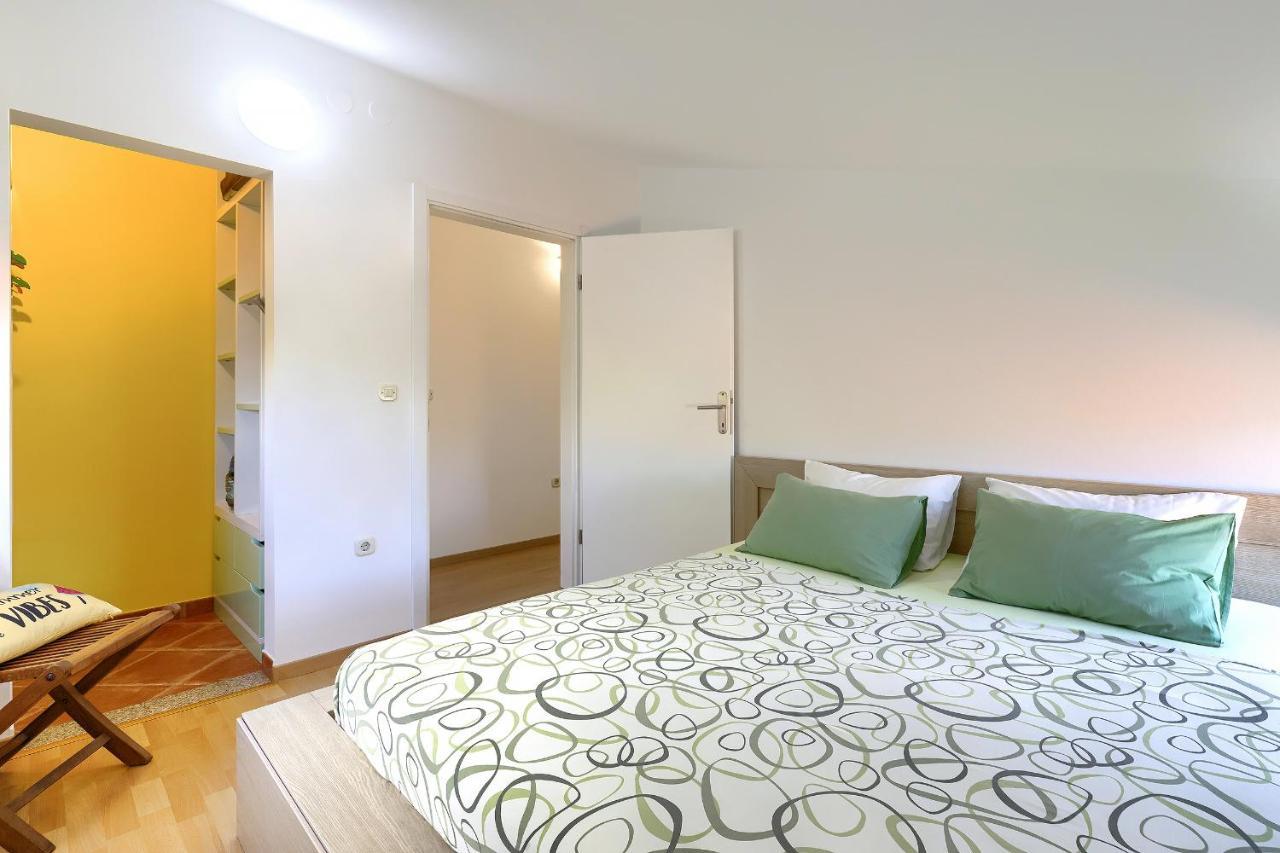 Homestay Pula Zewnętrze zdjęcie
