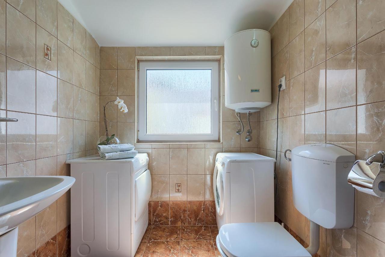 Homestay Pula Zewnętrze zdjęcie